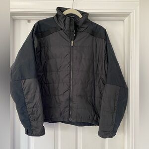 The North Face men’s black puffer jacket